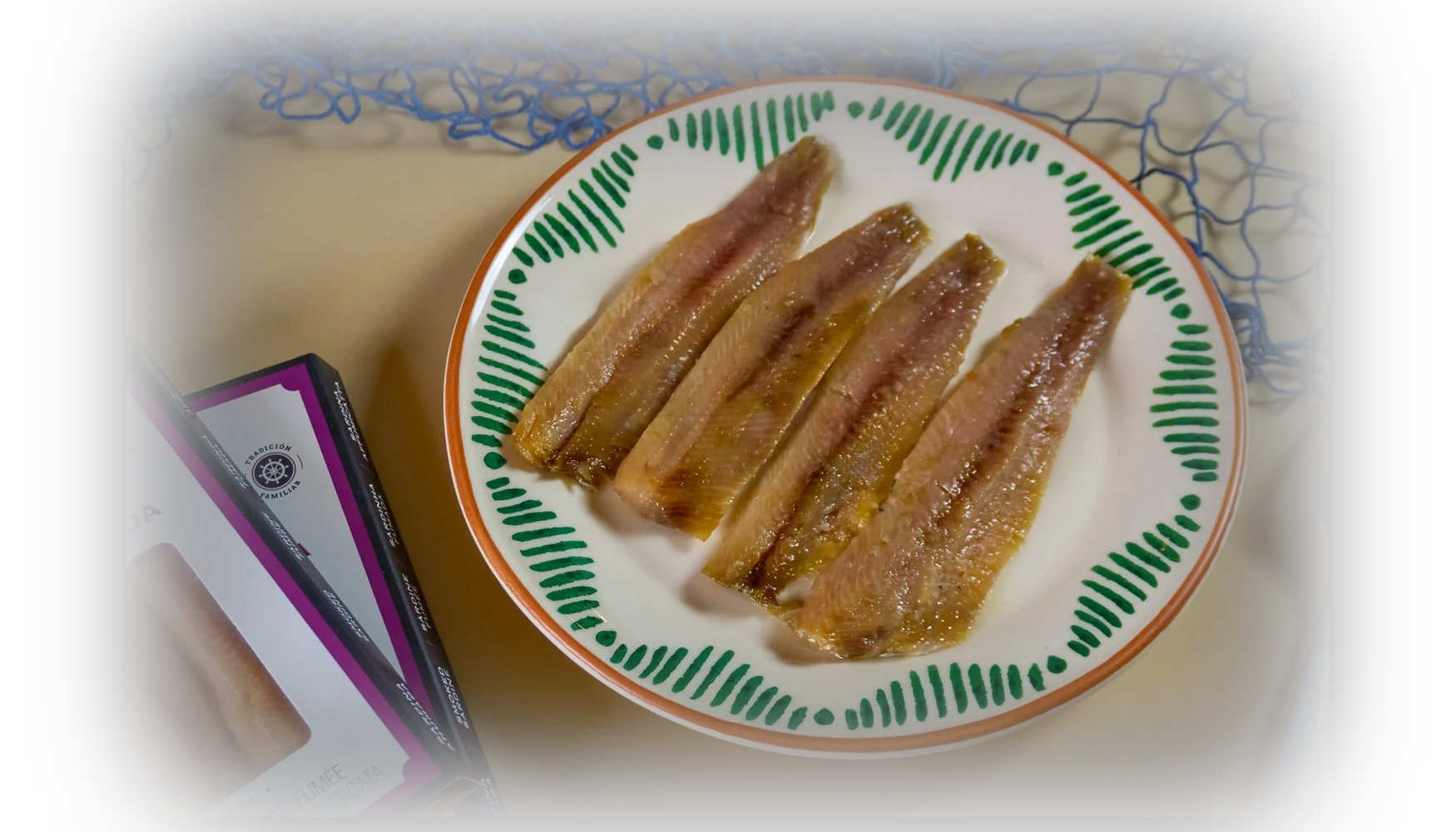 Pandereta de anchoa ahumada